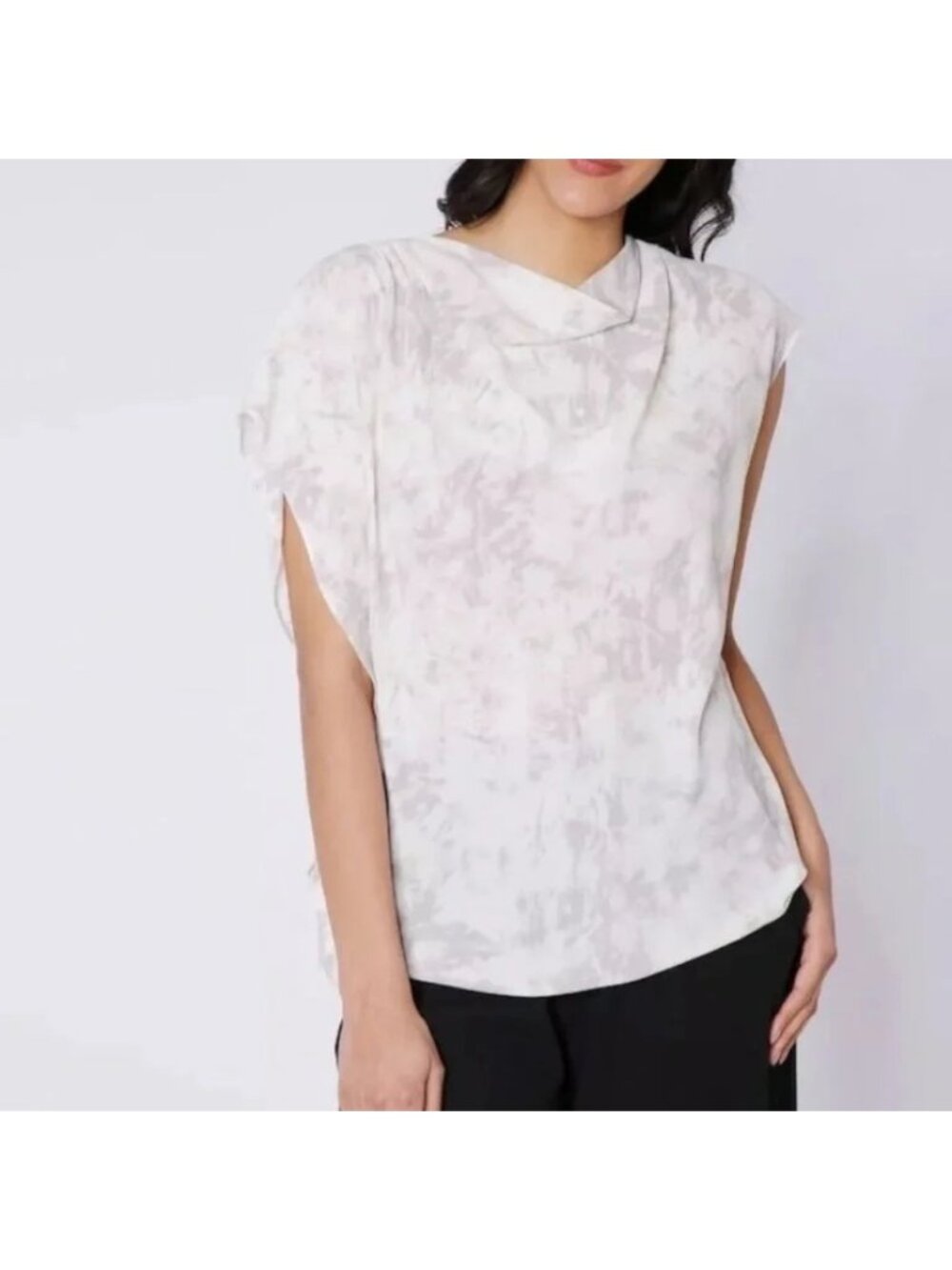 NEW H Halston White Grey Asymmetric Flutter Sleeve Blouse - Medium